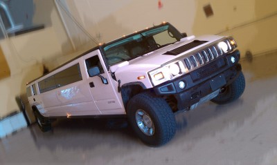 Pink Limo IN Miami Fl and Pink Limo Ft Lauderdale We have Hot Pink and Light Pink NOW AVAILABLE